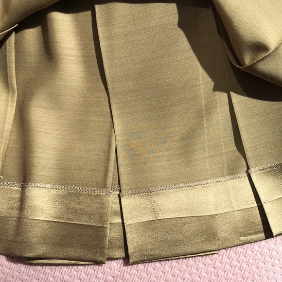 CHLOE Gold Pleated Mini Skirt French 36 US 4-6 Metallic - Picture 9 of 11